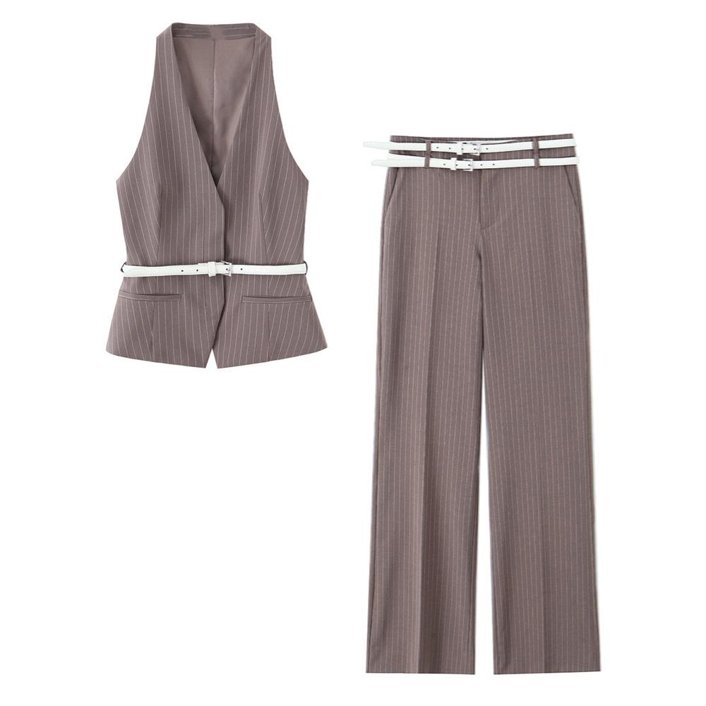 

2025 Spring Women s V-Neck Slim Sleeveless Vest & Long Pants Set M верблюд