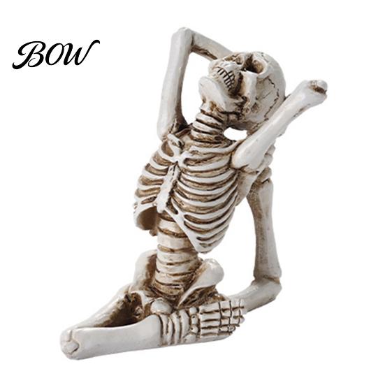 Dark Theme Halloween Decor Yoga Skeleton Statue, Funny Dead Figure for Party Decor, Creative Pose Skull Design Resin Gothic Ornament Haunted
