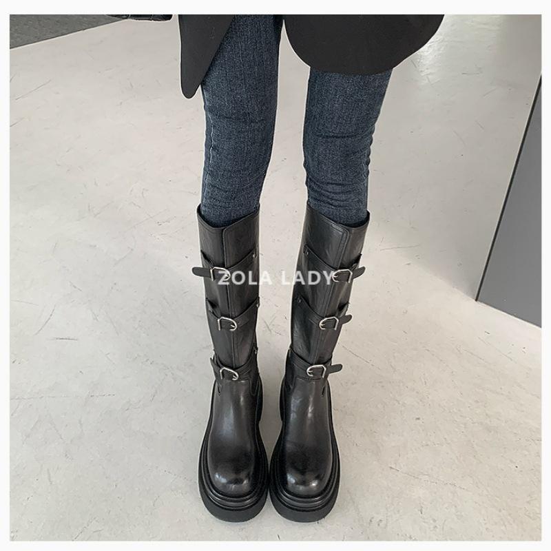Wu Xuanyi same Su Yinyin thick-soled heightening locomotive belt buckle medium and high boots knight boots women's autumn and winter short boots