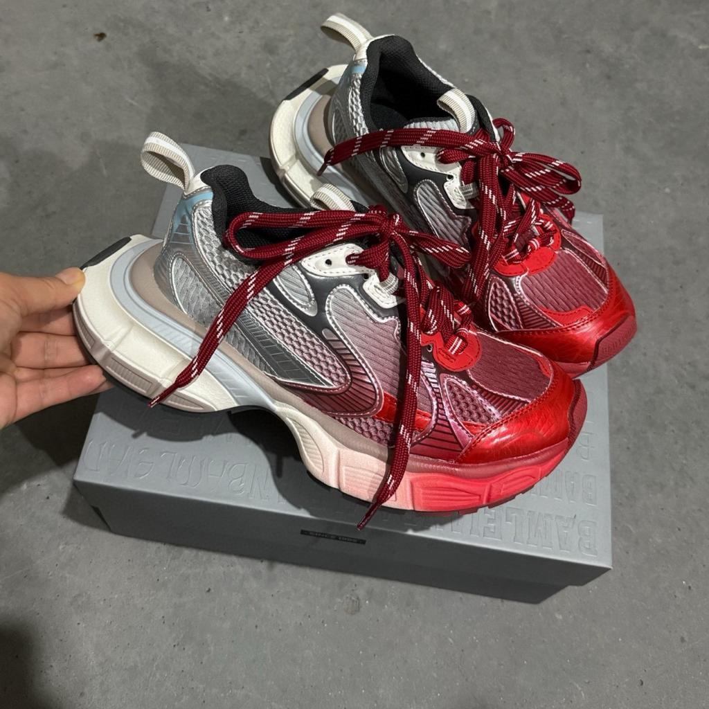 Paris gradual change color dad shoes women 2025 autumn new leather thick-soled mesh breathable versatile casual dad shoes