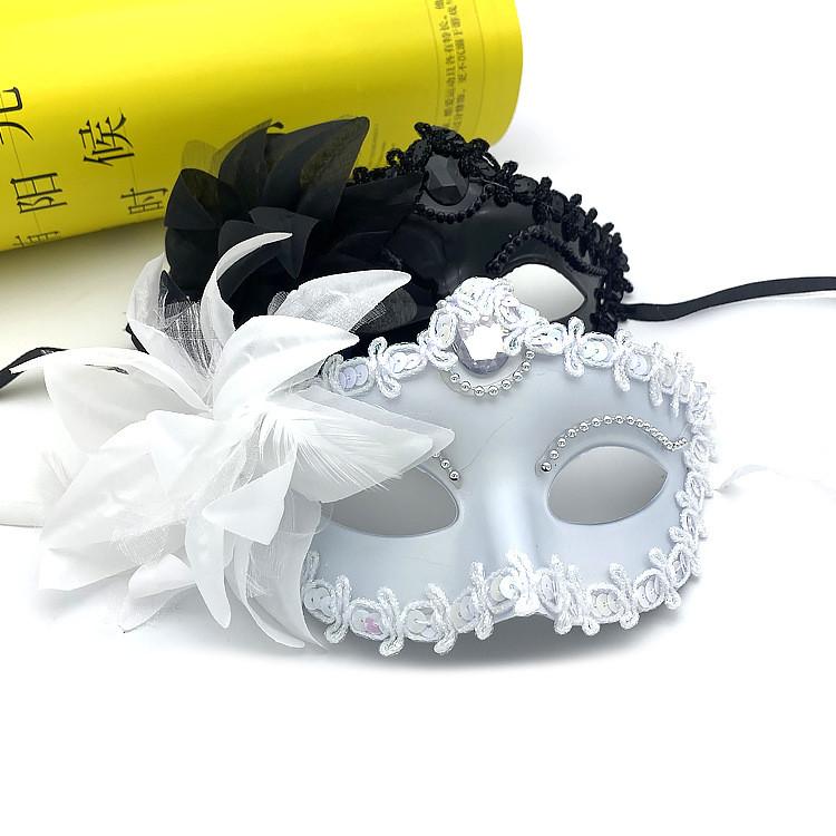 Princess Themed Mask For Halloween Costume Party With Handmade Craftsmanship For All Ages