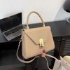 Stylish Summer Fashion Shoulder Bag Trendy Commuter Crossbody Bag Chic 2023 Small Square Bag
