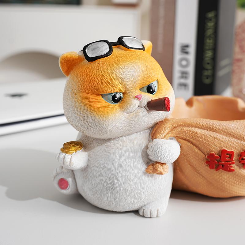 Lucky Cat Ashtray Anti Fly Ash Cute Home Living Room Office Ornament Male and Female Birthday Gifts