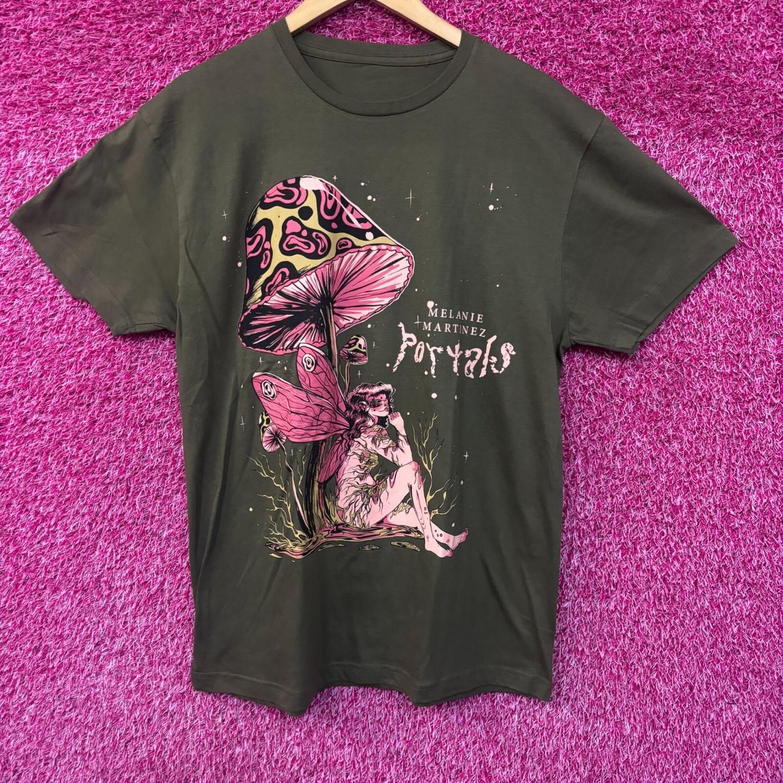 Melanie Martinez Fairy Mushroom tshirt size large L