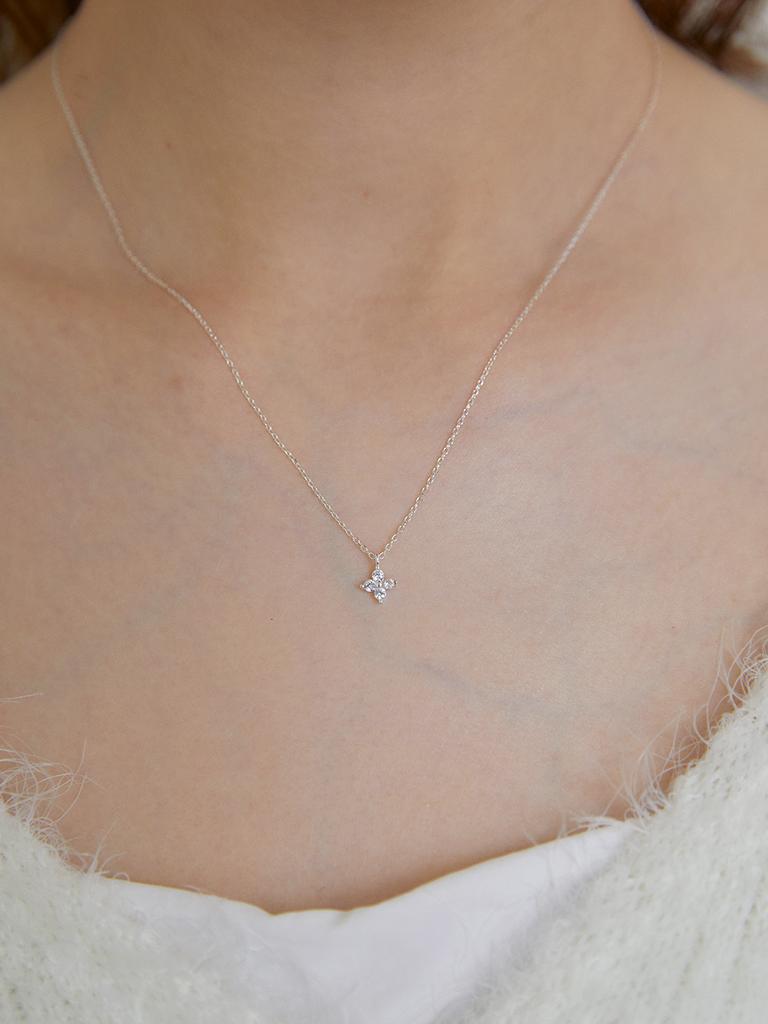 Primaute Cubic Clover Necklace