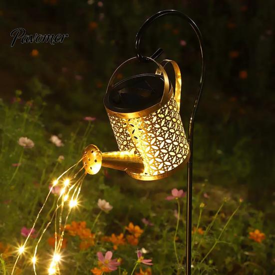 Metal Yard Ornaments for Gift Christmas Solar Santa Kettle Light, Solar-Powered Claus Watering Can Stake Lamp Decorative Stakes with LED String,