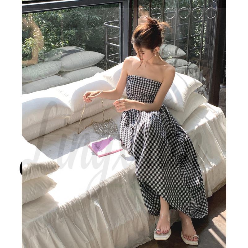2026 Spring/Summer One-Shoulder Plaid Long Dress in Black, White, and Blue L