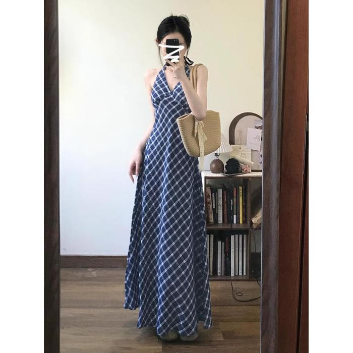 

[With embroidery] French retro neck dress women s spring drape skirt covering the belly and showing thinness A-shaped skirt S