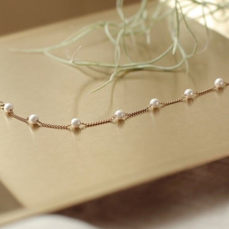 FANTASTIC PLANET zartes Perlenarmband