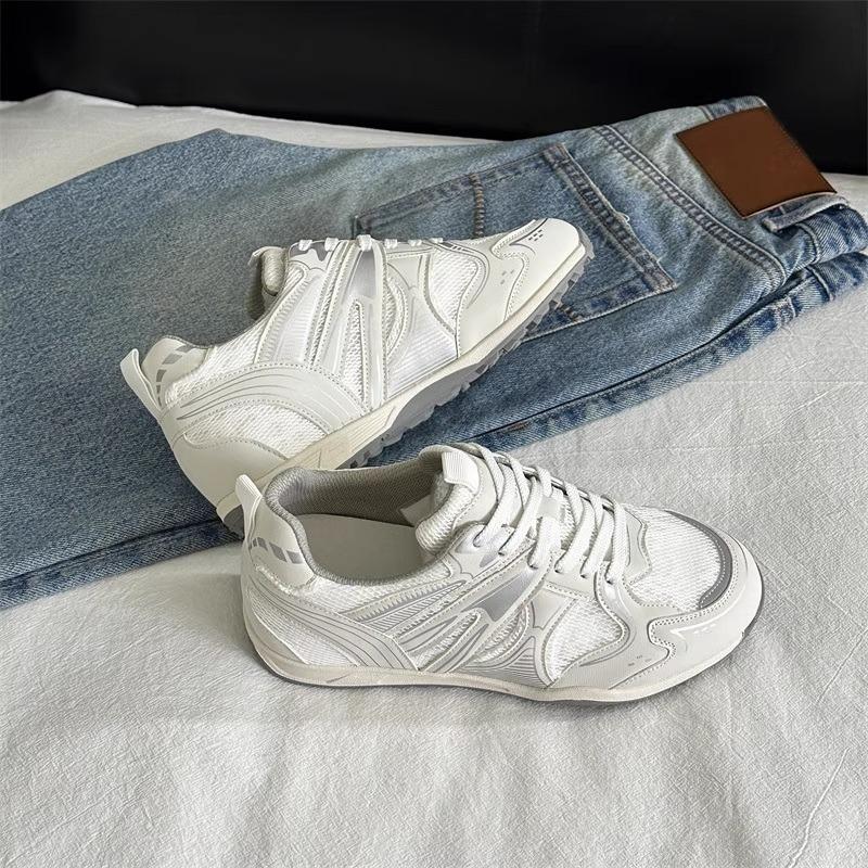

Leather little white shoes summer new mesh breathable casual lace-up inner height increase sports women s soft bottom mesh 40