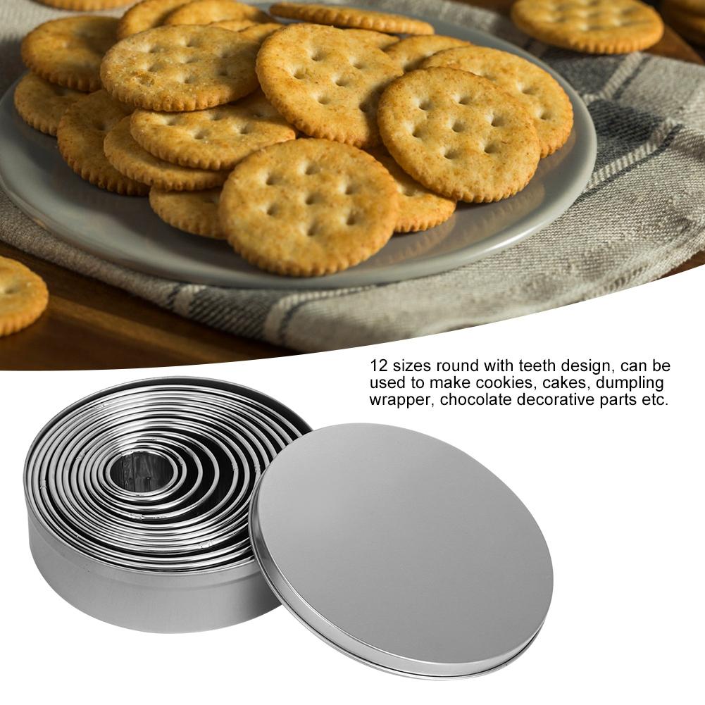 12pcs Round Stainless Steel Cake Biscuits Cookies Dough Cutter Mold with Teeth DIY Baking Tool