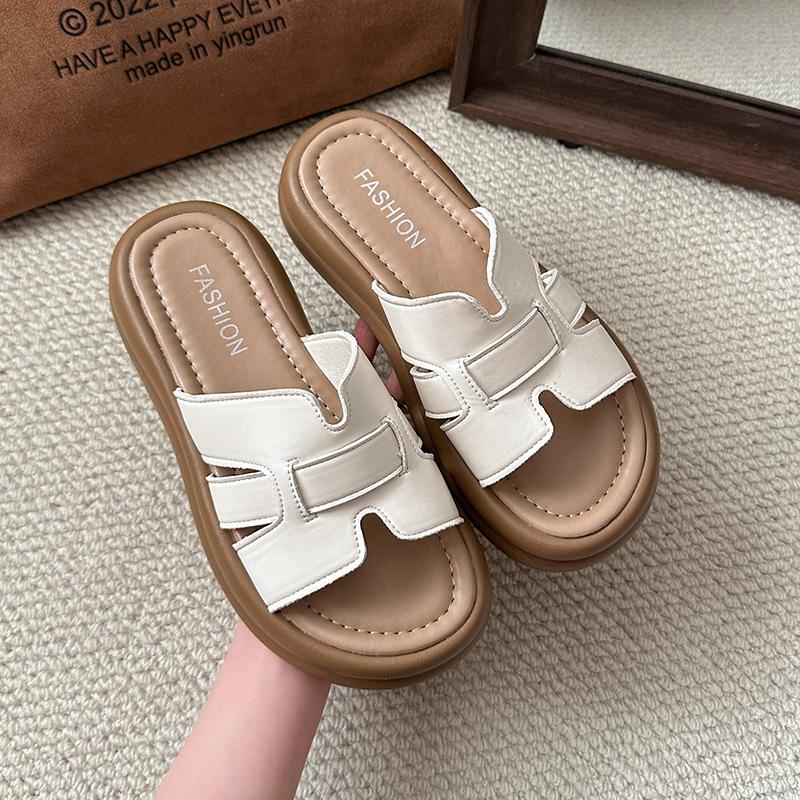 Thick-bottomed cool slippers women's summer new non-slip soft bottom lightweight one-word drag with skirt