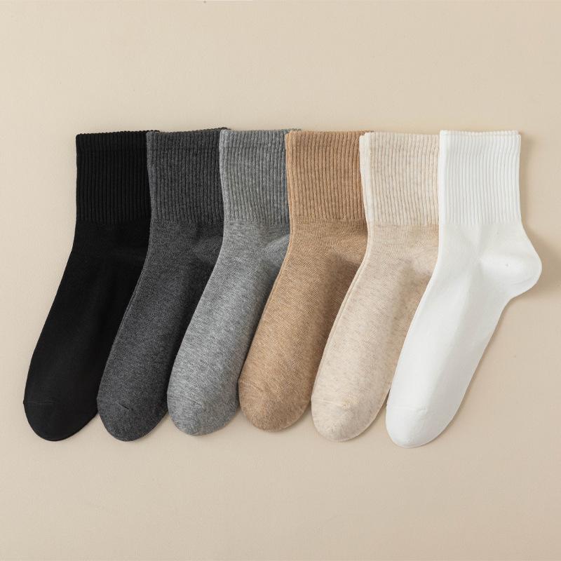 Antibacterial, Breathable Mid-Calf Socks: Sweat-Absorbent, Casual, Versatile, Over-the-Knee Solid Color for Autumn/Winter