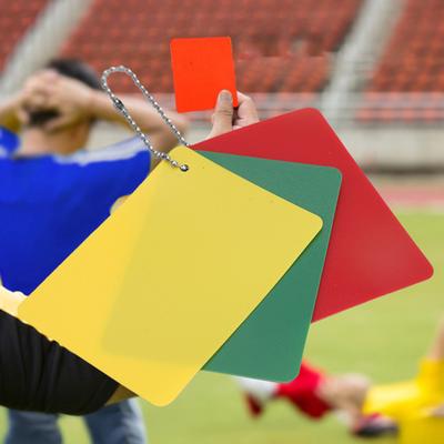 3 Adet Futbol Hakemi Ceza Kartları Seti Yeşil Kırmızı Sarı Kartlar Futbol Uyarı Oyundan Atma Geciktirme Kartları Spor Müsabakası Hakem Aksesuarları