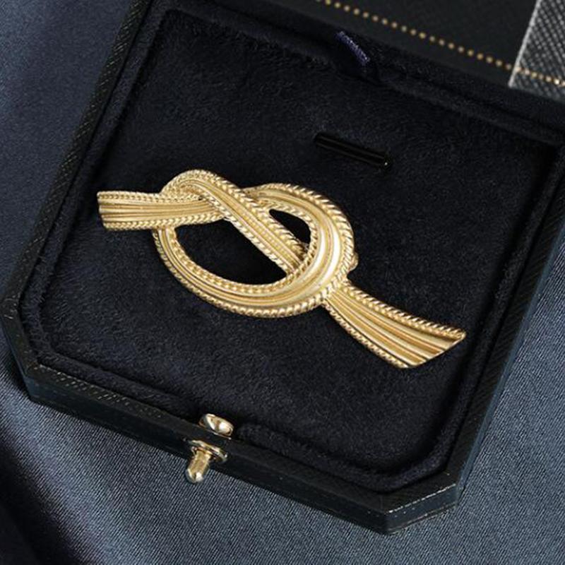 Mode Vintage Goldene Knoten Broschen Für Frauen Mädchen Chinesischer Knoten Revers Pins Bankett Party Kleidung Schmuck Zubehör Geschenk