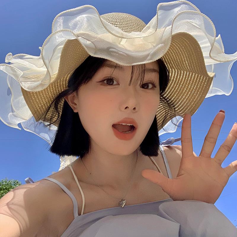 

Straw Foldable Elegant Hat With Bow And French Lace For Beach And Use Outdoor StyleA