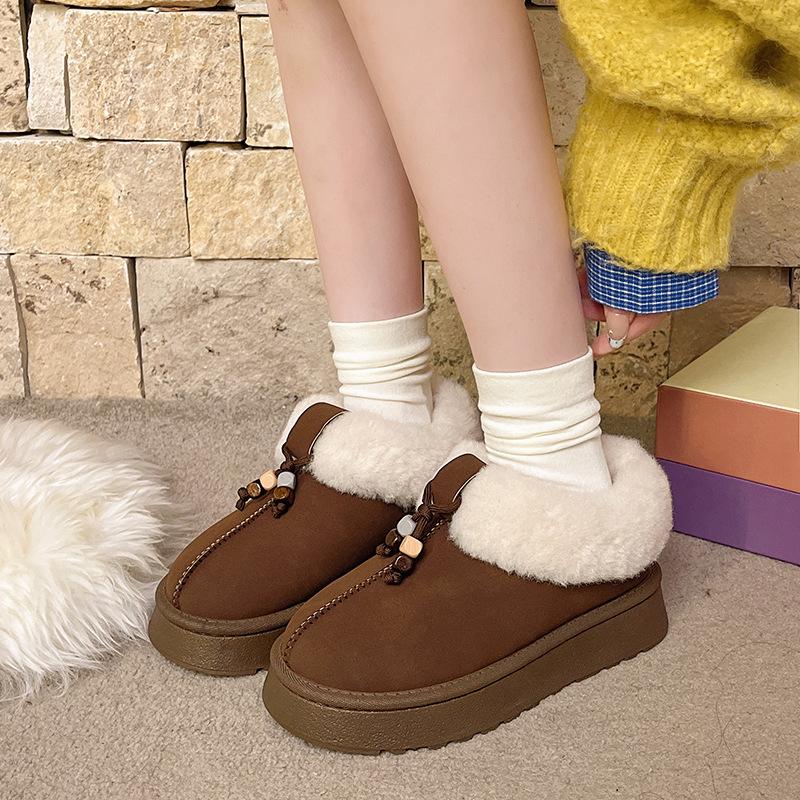 2025 autumn and winter new thickness one-pedal piled thickened thermal short snow boots casual versatile women's shoes