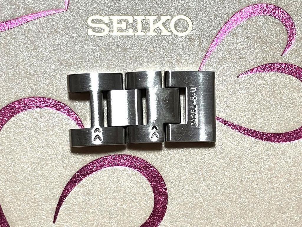 [USED] Genuine SEIKO LUKIA belt parts, 3-piece links