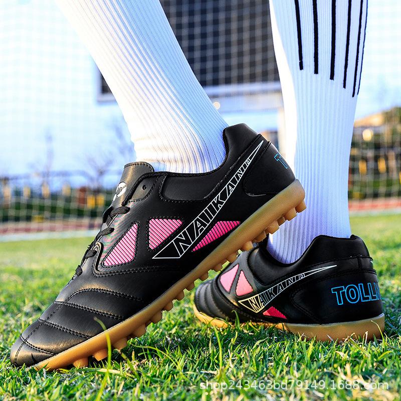 New Spring and Summer Men's Long and Short Nail Football Shoes Fashionable Low-top Sports Shoes Grass Training Shoes Running Shoes