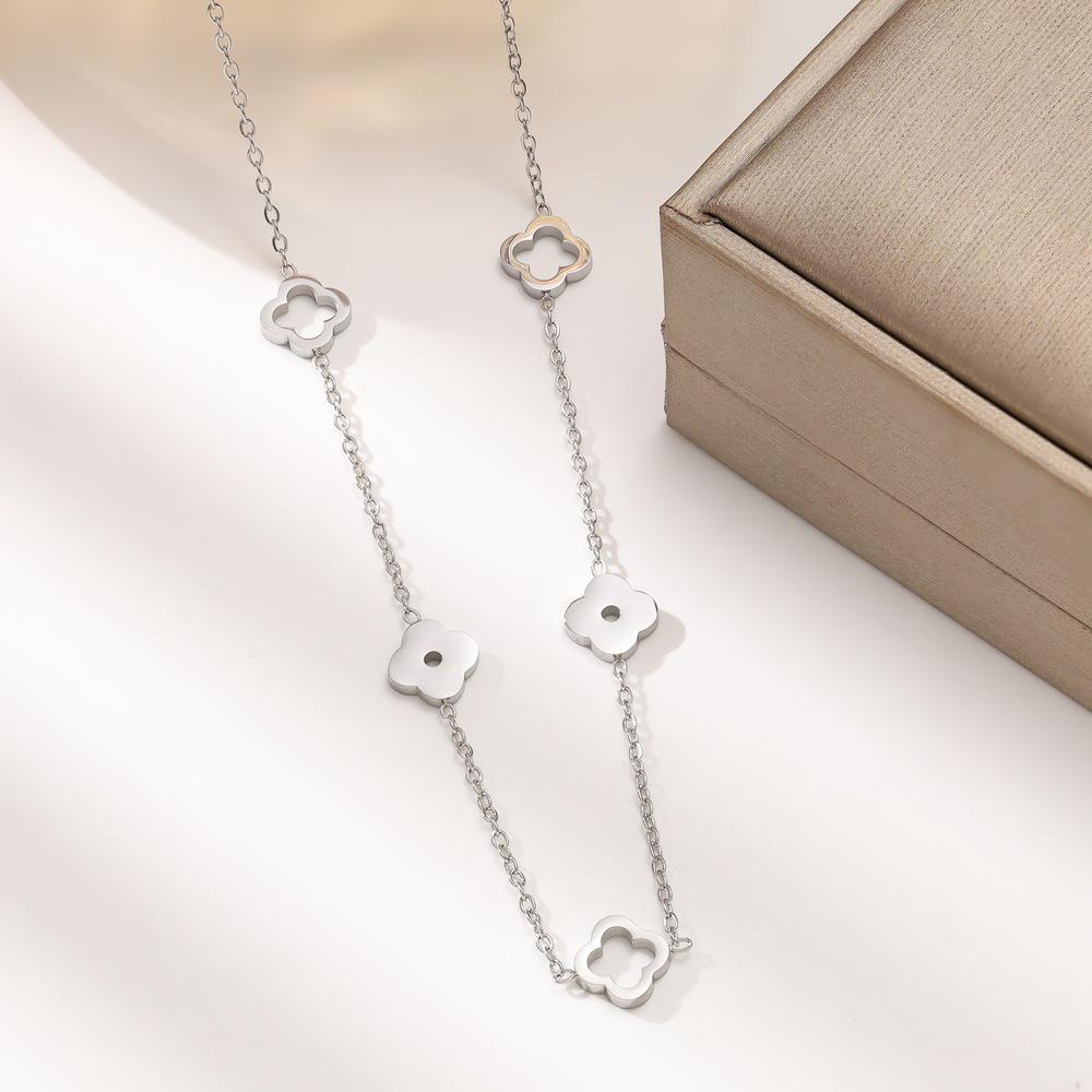 Elegant Four-Leaf Clover Jewelry Set: Bracelet, Necklace, and Earrings