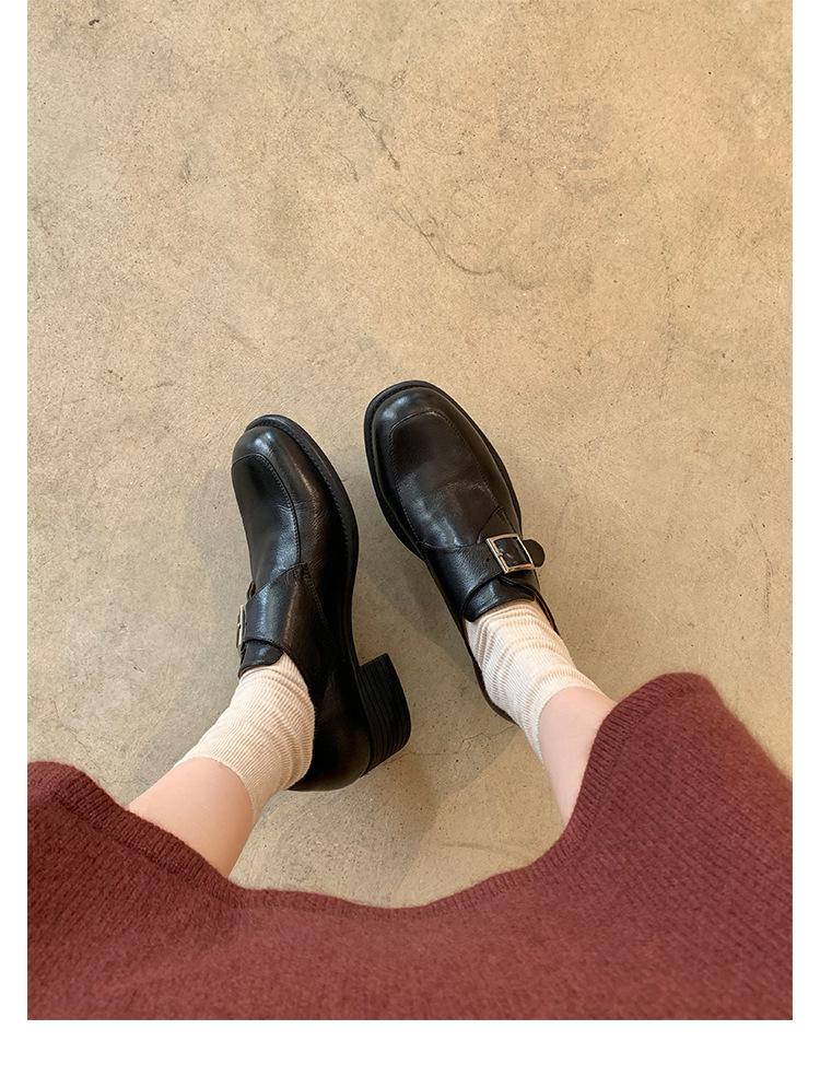 

Washed cowhide retro genuine leather platform small leather shoes women s thick heel one pedal lazy British style belt buckle loafers 40