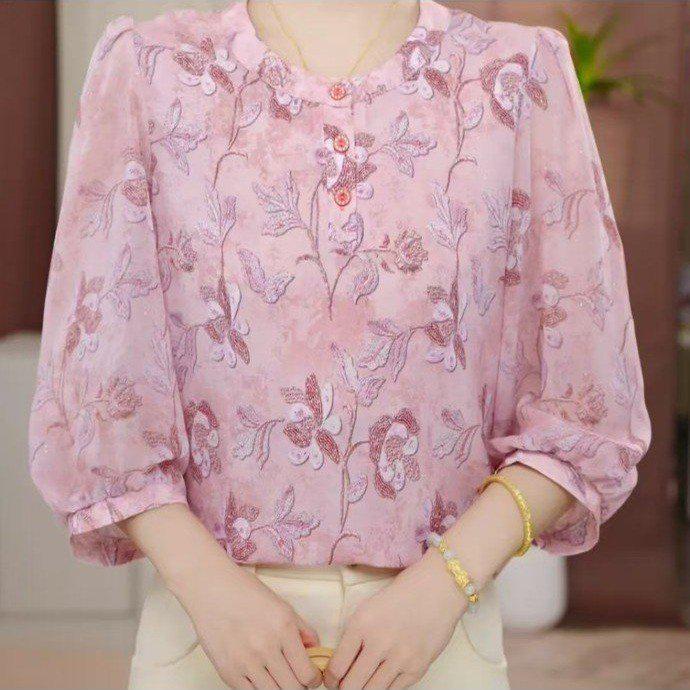 

2026 Summer Lace Casual Women s Top - Loose Fit, Three-Quarter Sleeve, Age-Reducing Design M 90-105 lbs