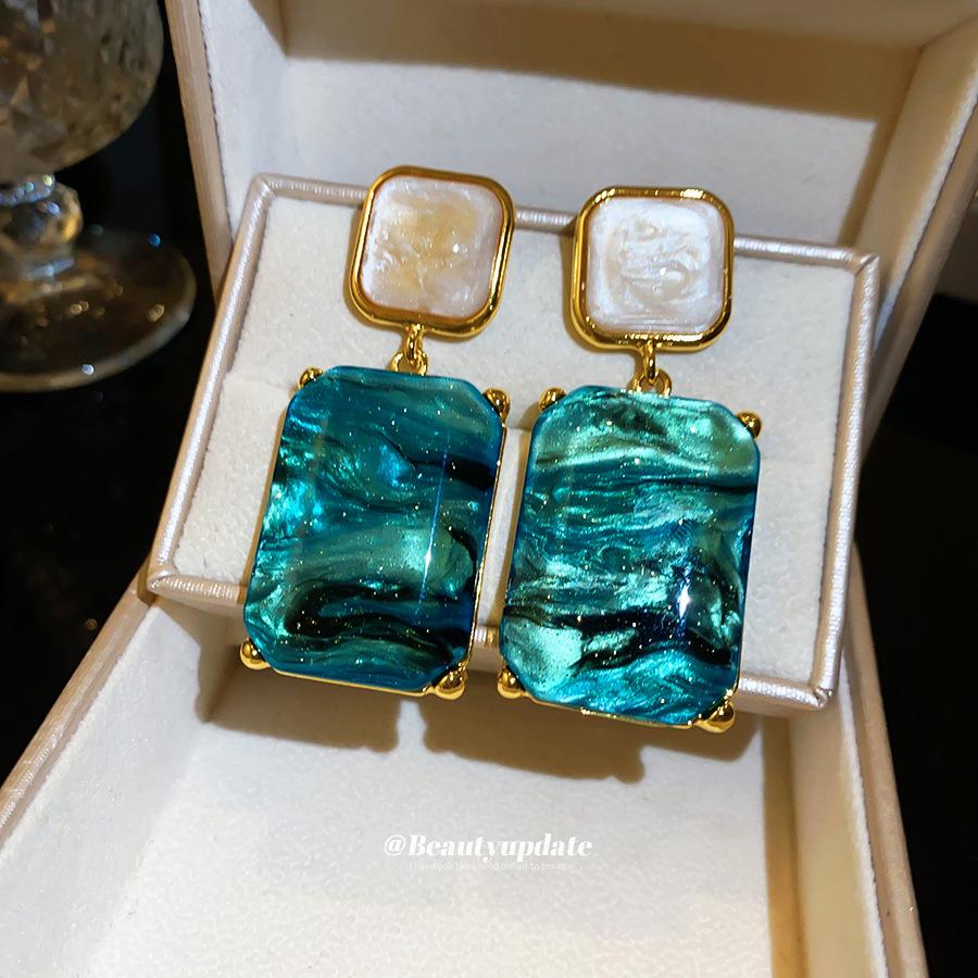 Silver Needle Retro Contrast Resin Smudged Square Stud Earrings, Simple High-end Geometric Niche Earrings
