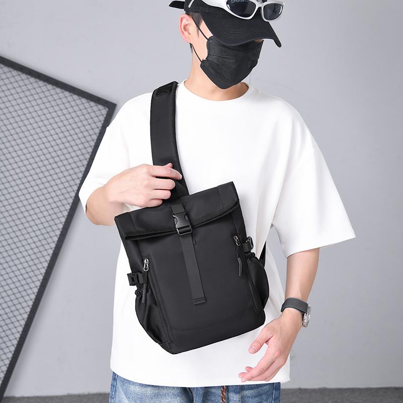 Roll-up Shoulder Bag Men's Travel Outdoor Crossbody Bag Outgoing Chest Bag