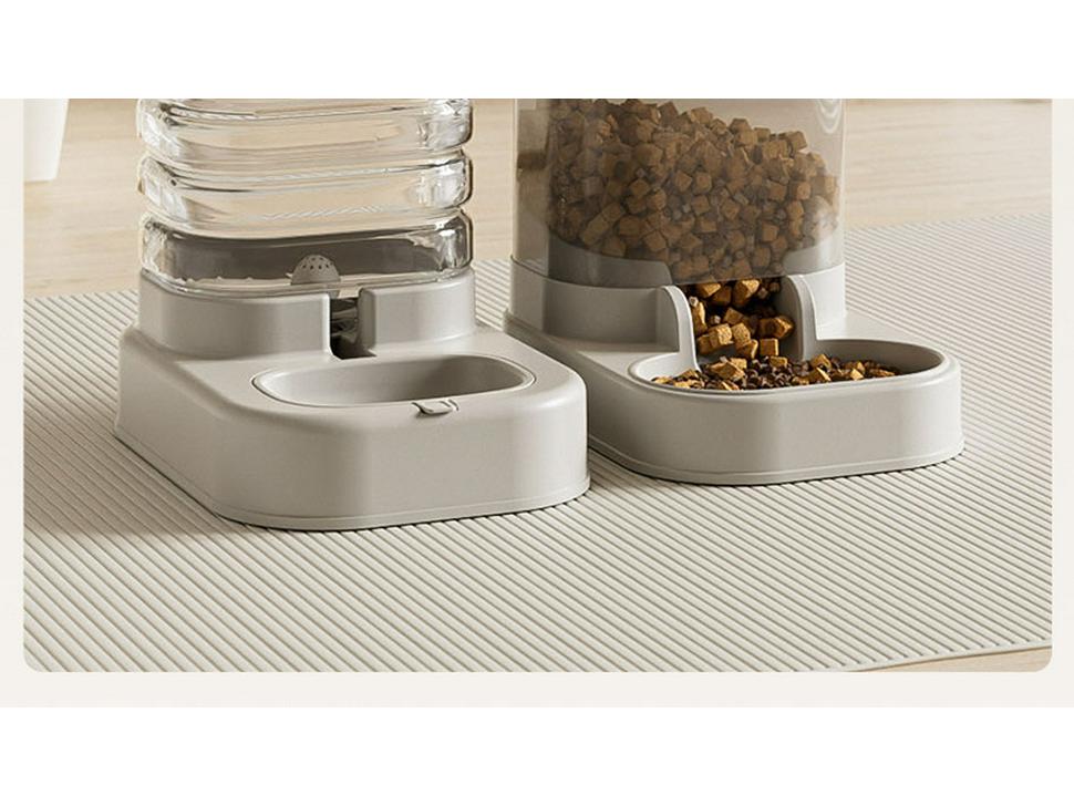 Pet Automatic Water and Food Dispenser - New Transparent Design for Cats and Dogs