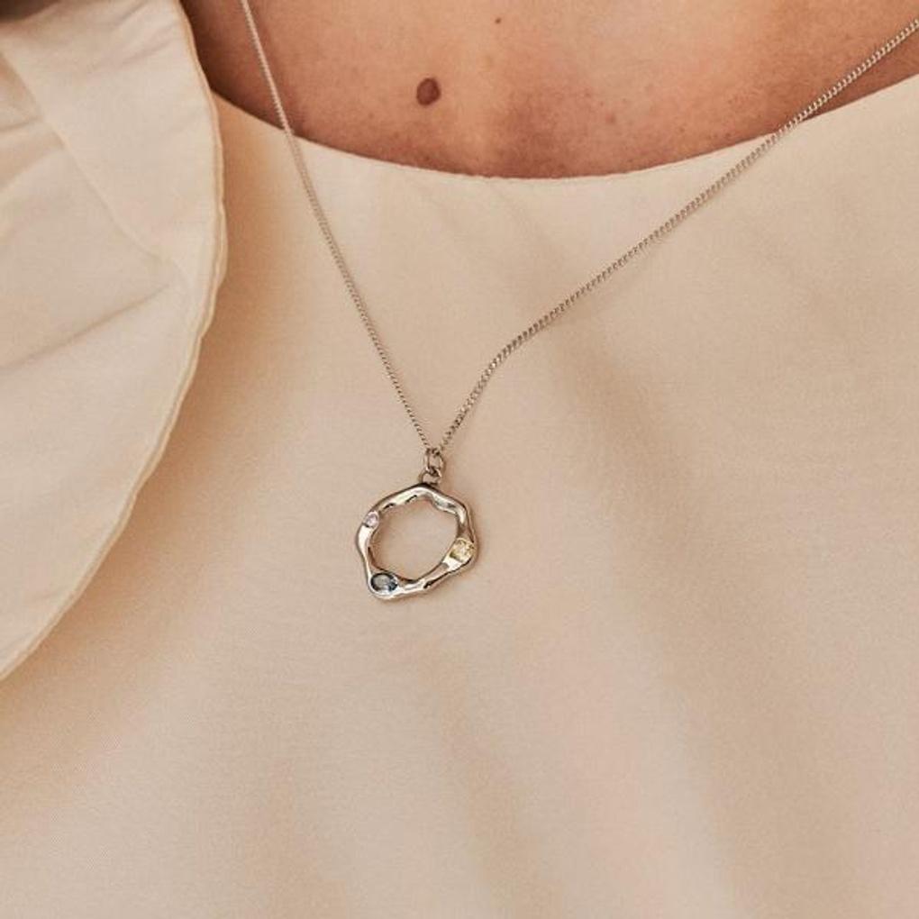 

[EXCLUSIVE] Colorful Unique Silver Necklace OTN222920QWX Basic (photo color)