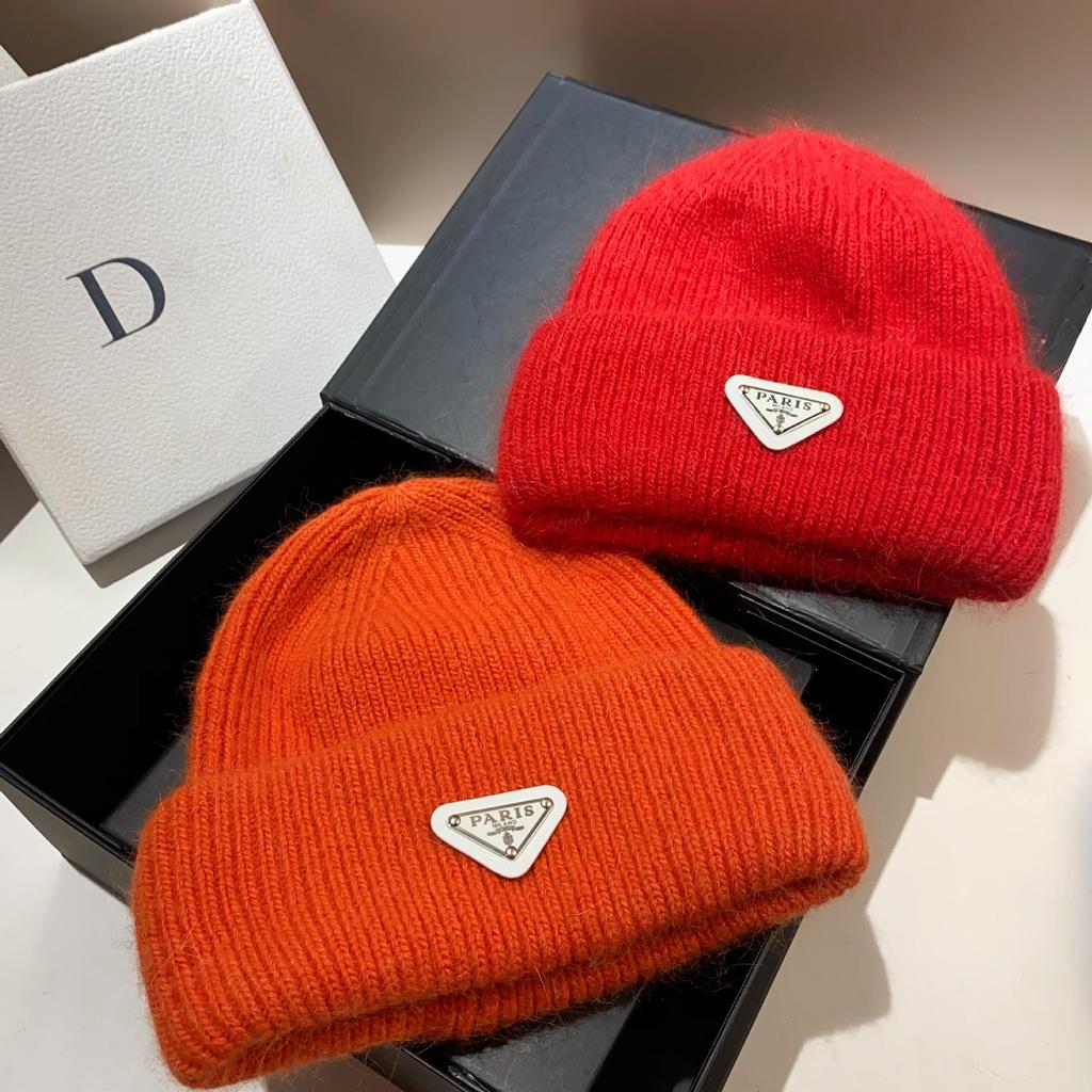 Französische Strick-Wintermütze mit Ohrenschutz aus Kaninchenfell - Warm, stilvolles umgekehrtes Dreieck-Design, doppelt umgeschlagener Randwolle