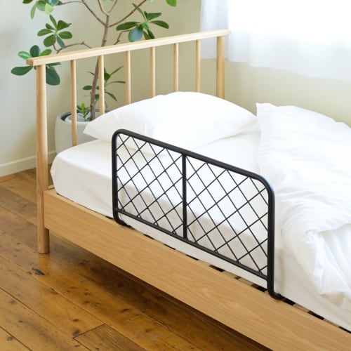 YAMAZEN Bed Guard for Adults, Prevents Bedding from Falling and Slipping, Easy Installation, 70cm Wide X 38.5cm Deep X 40.5cm High, Fully Assembled, M