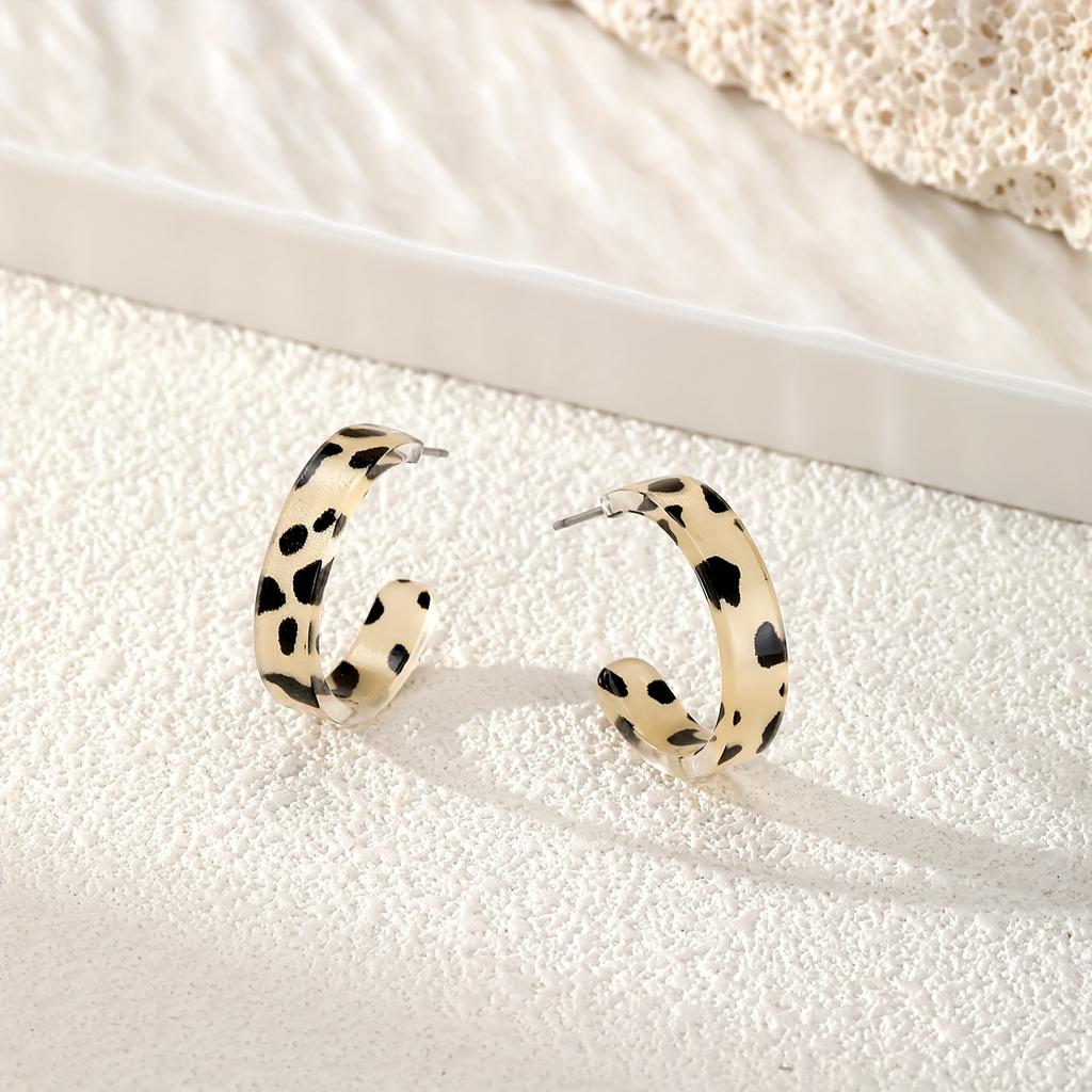 Chic Leopard Print C-Shaped Resin Hoop Earrings - Vintage Boho Style for Everyday & Date Night Wear, Boho Earrings