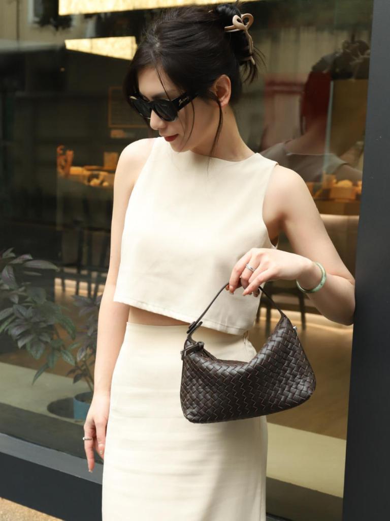 Handmade Lambskin Chain Crossbody Women's Dumpling Handbag