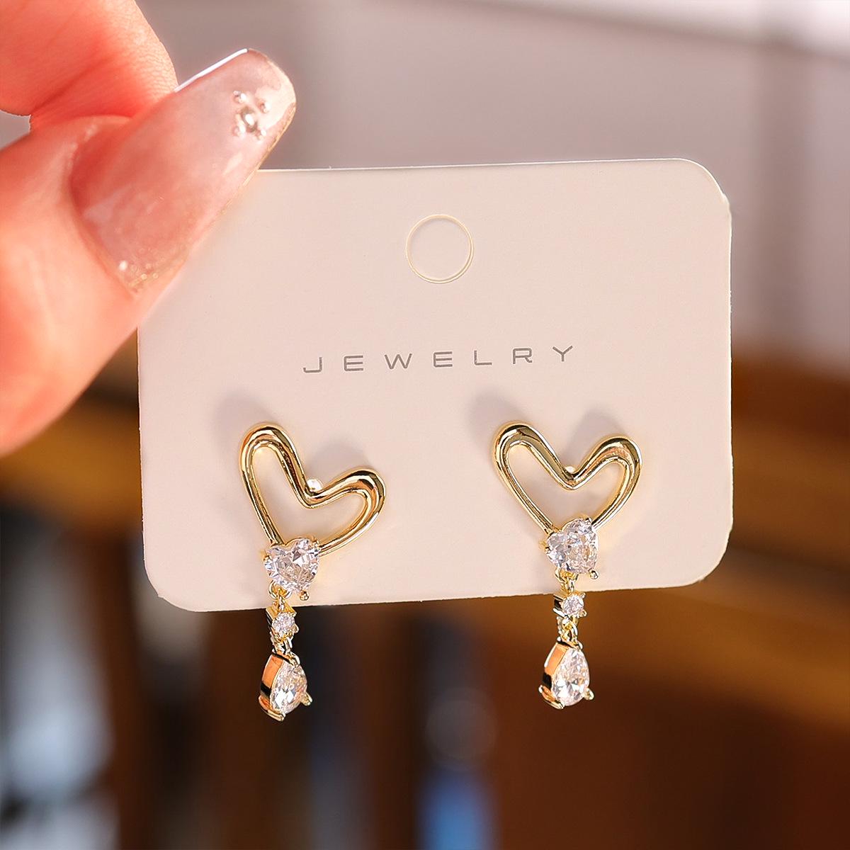 

S925 Silver Heart Stud Earrings with Zircon - 2022 Trendy Design for Women