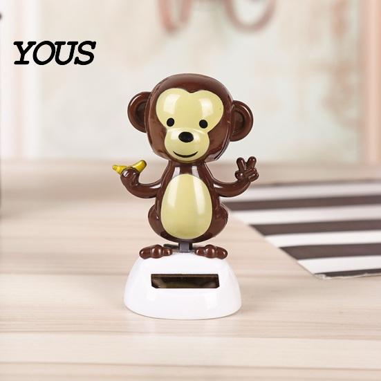 Solar Powered Car Decoration Ornaments, Shaking Head Monkey Toy, Banana Holding Colorful Dashboard Toy Figure, Swinging