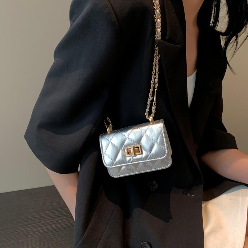 Trendy Quilted Chain Mini Shoulder Bag For Women Fashion Streetwear Chic
