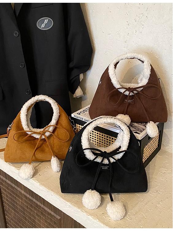 Women's High-End Retro Lambswool Underarm Shoulder Crossbody Bag - Winter Trendy Versatile Handbag