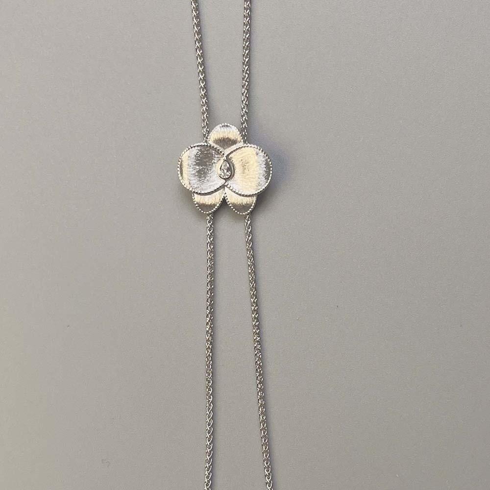 High-end Golden Collarbone Chain Luxury Exquisite Neck Pendant  Versatile