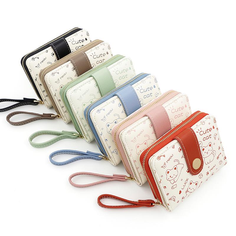 Casual Bi-Fold Kawaii Cat Wallet - Chic Credit Card & Coin Clutch With Secure Buckle Polyester Lining And Convenient Lanyard