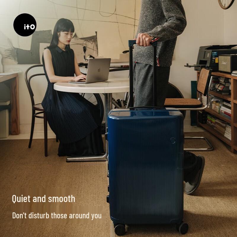 ITOITO PISTACHIO STRIPED Luggage