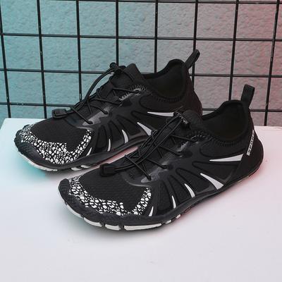 Su spor ayakkabıları