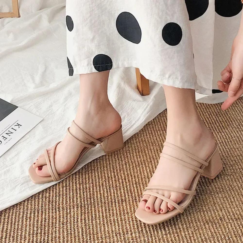 Womens Chic Chunky Heel Sandals - Square Toe Slip-Ons for Summer Style - Comfortable Casual Fashion Pumps
