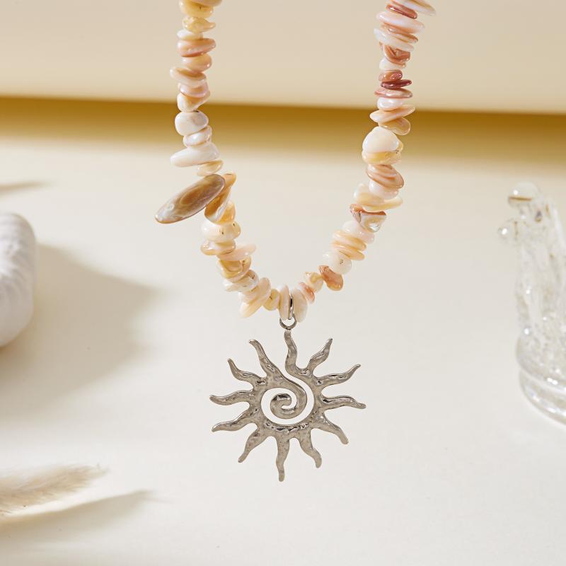 1Pcs Vintage Silver Color Sun Pendant Necklaces Bohemian Rainbow Beaded Choker Necklace For Women Summer Beach Jewelry Gift