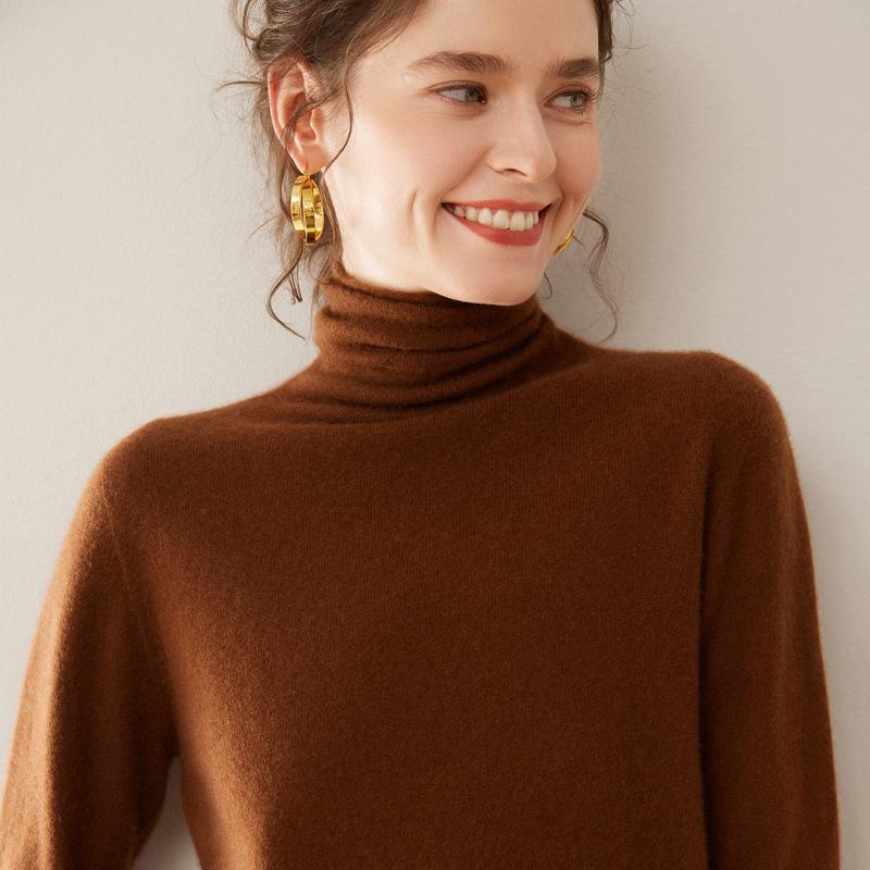 Women's Soft Cashmere Turtleneck Sweater - Stylish and Comfortable Knitwear for Fall and Winter