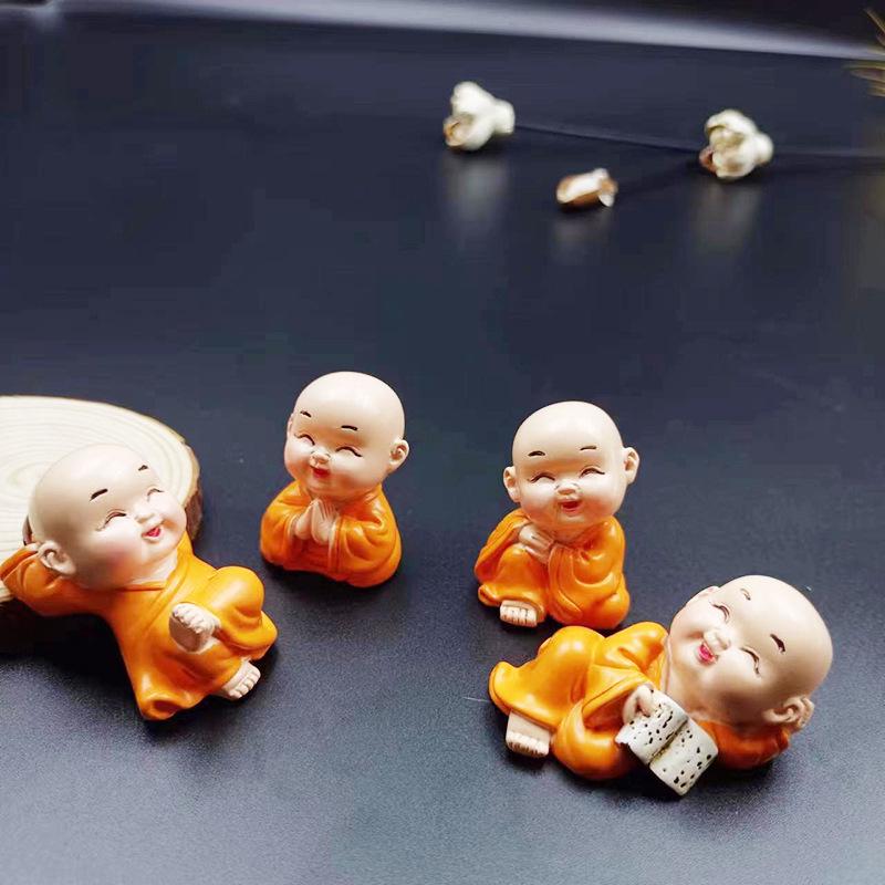 Ornement de Moine Zen: Décoration de bureau Kung Fu des Quatre Non, Pot de fleurs pour voiture, bureau ou entrée