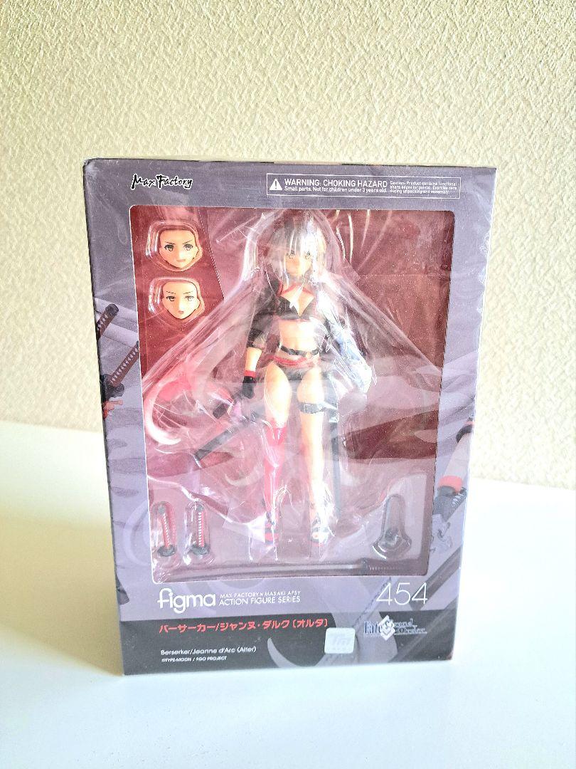 

[USED] figma Fate Berserker/Jeanne d Arc Alter