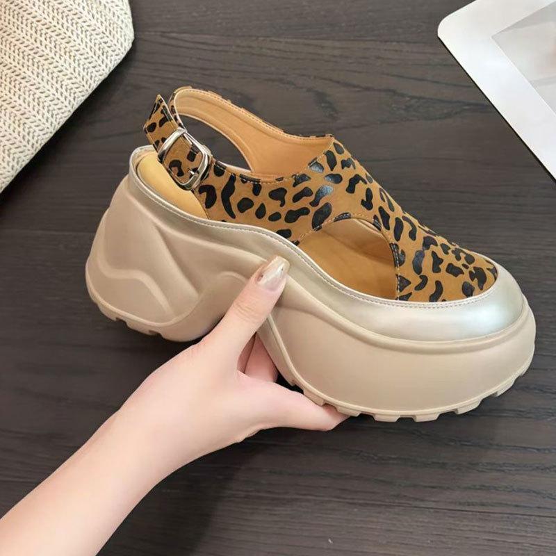 Thick-soled Heightening Hollowed-out Sandals Women's New Small Women's Shoes In the Summer of 2025