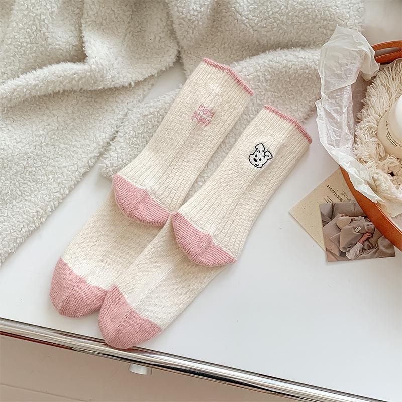 Ladies Autumn New AB Cute Embroidered Letter Puppy Wool In The Tube Pile Socks