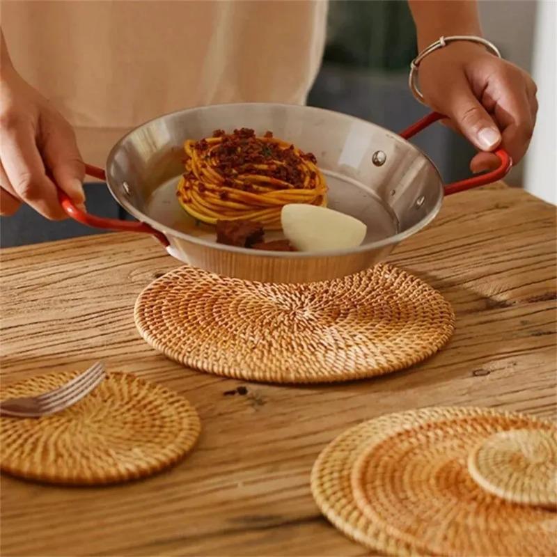 6 Stück Getränkeuntersetzer Set für Kungfu Tee Zubehör Rundes Geschirr Platzset Topfuntersetzer Rattanwebe Tassenmatte Untersetzer Durchmesser 10 cm